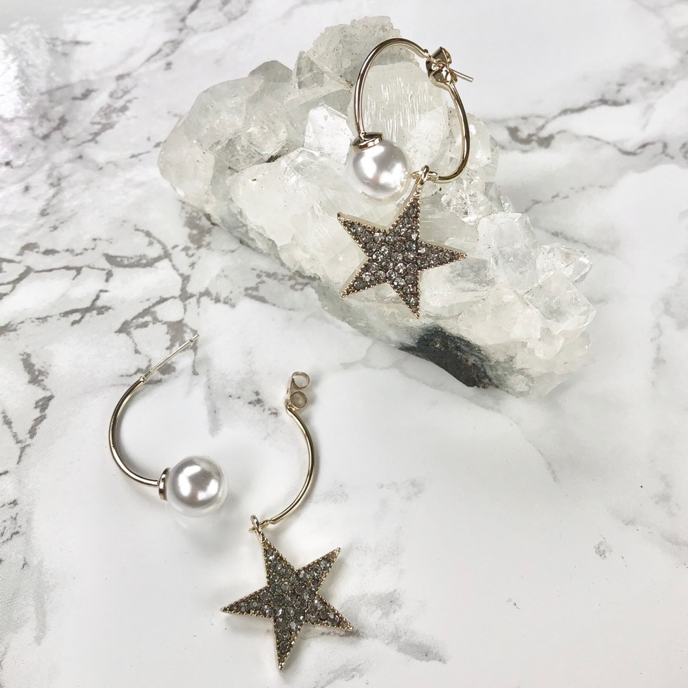 Cutest Star and Pearl Earrings
